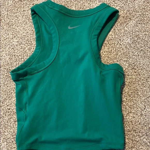 Nike Green Tank Top - Picture 3 of 3